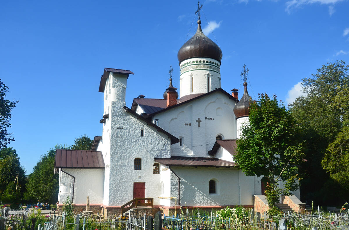 Церковь Петра и Павла (новая), Спицино (Гдовский район, Псковская область). фасады