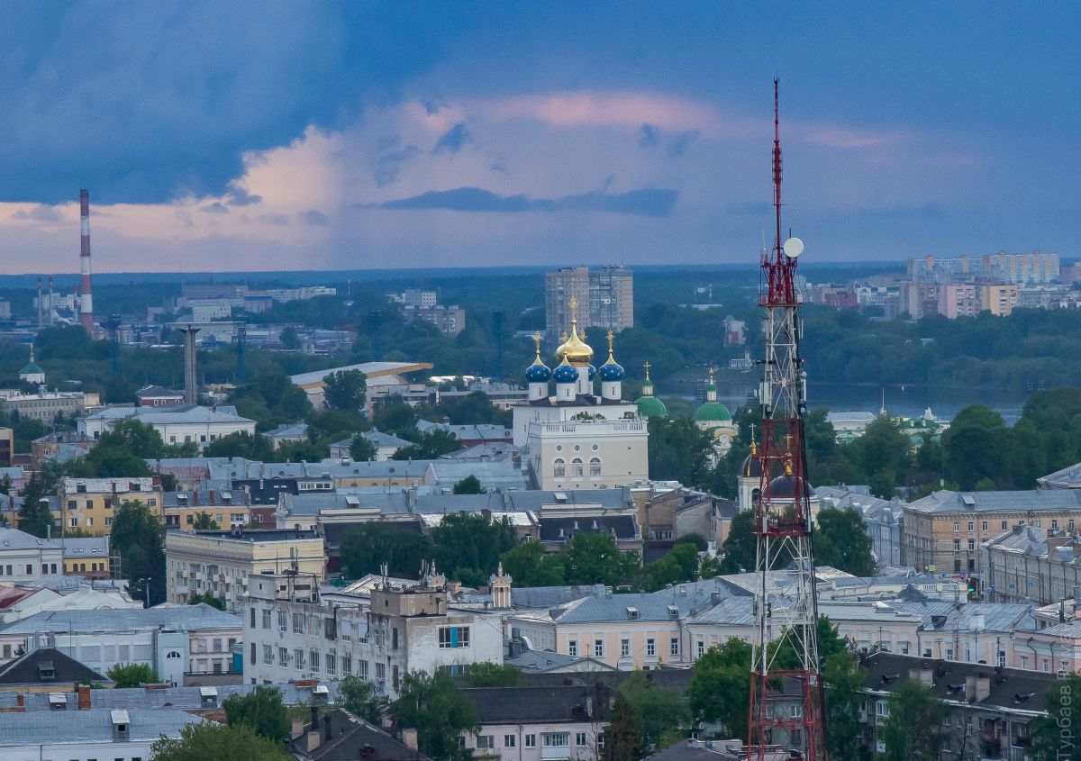 Собор Преображения Господня (новый), Тверь (Тверь, город, Тверская область). дополнительная информация, Вид с востока, с БЦ 