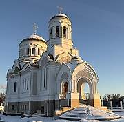 Дно. Царственных страстотерпцев, церковь