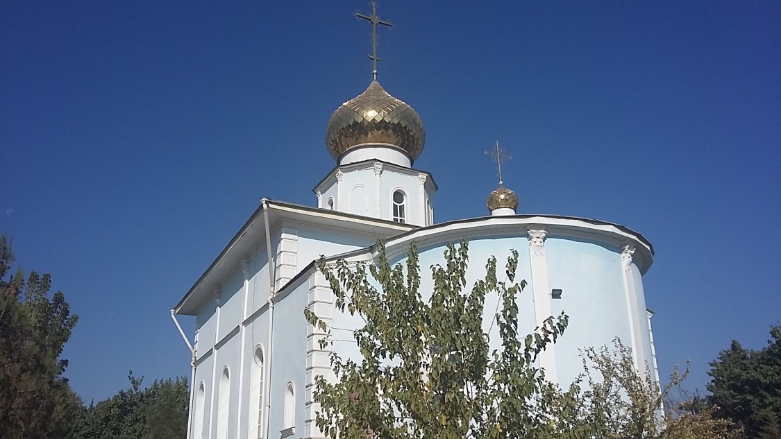Церковь Николая Чудотворца, Сарыагаш (Туркестанская область, Казахстан). фасады