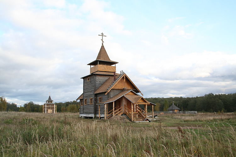 Церковь Сергия Радонежского, Анненское, урочище (Кировский район, Ленинградская область). общий вид в ландшафте