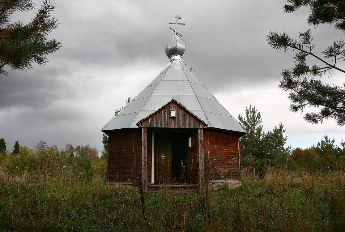 Страшницы. Часовня Александра Невского. фасады