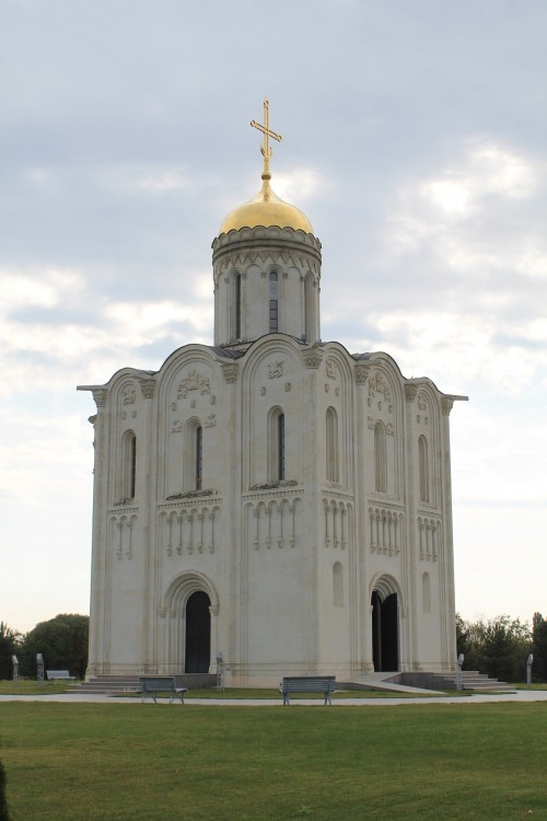 Церковь Владимира равноапостольного, Аргатов (Усть-Лабинский район, Краснодарский край). фасады