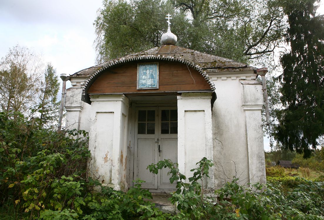 Часовня Спаса Всемилостивого, Страшницы (Порховский район, Псковская область). фасады