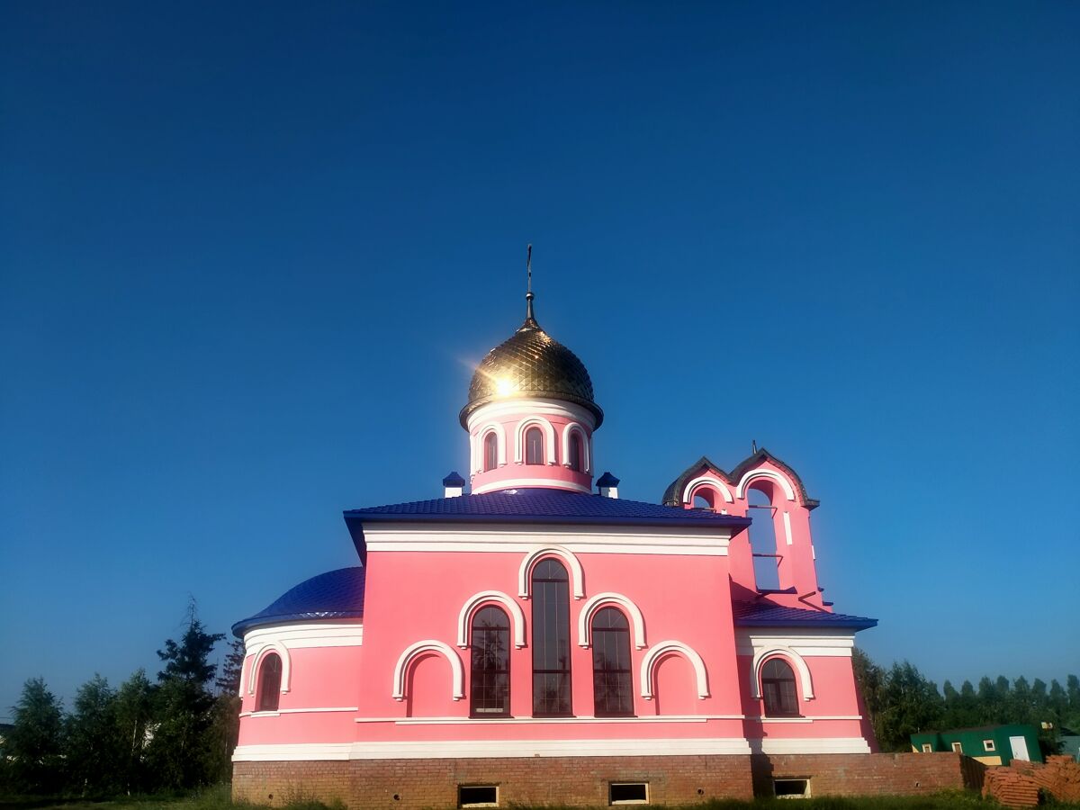 Михаила Архангела церковь, Лабазы (Курманаевский район, Оренбургская область). общий вид в ландшафте