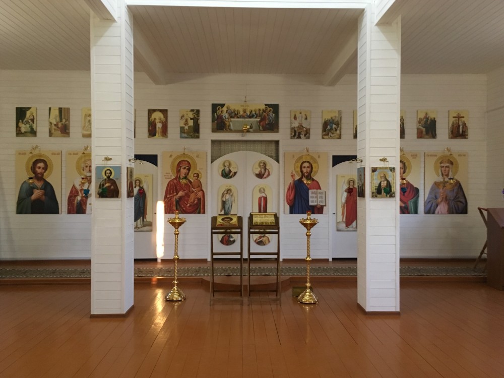 Церковь Димитрия Солунского, Булатово (Козельский район, Калужская область). интерьер и убранство