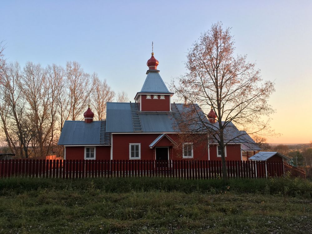 Церковь Димитрия Солунского, Булатово (Козельский район, Калужская область). фасады, вид с северной стороны