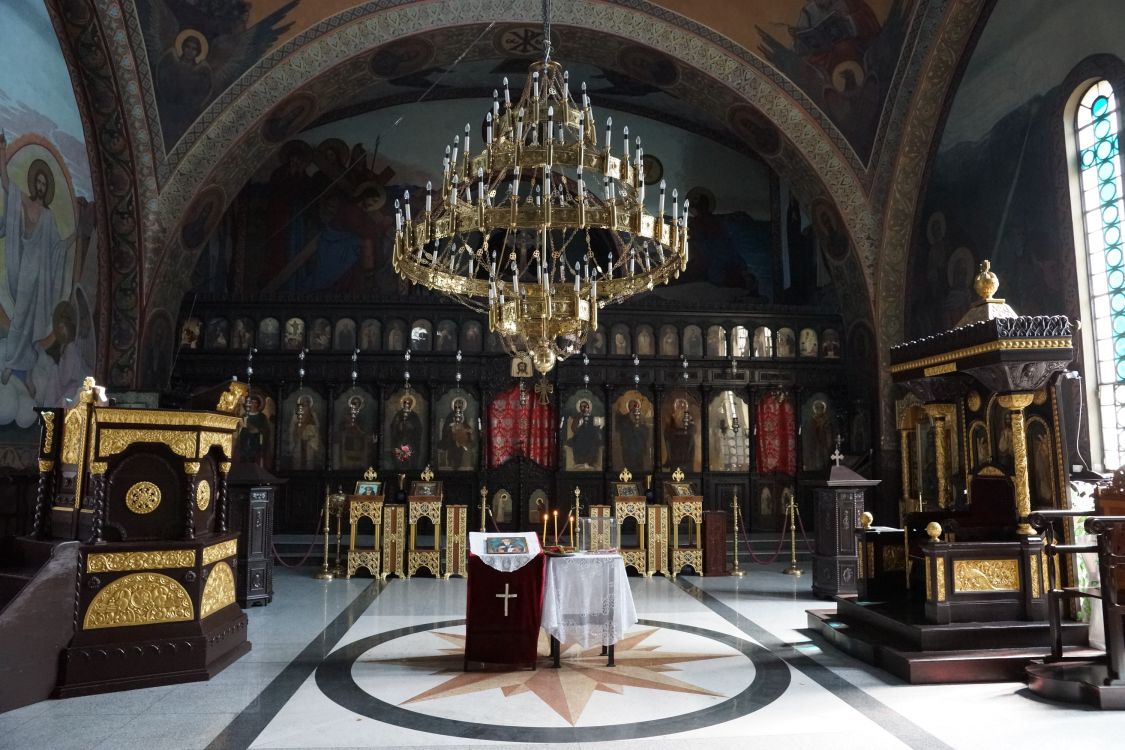 Церковь Иоанна Рыльского, Пловдив (Пловдивская область, Болгария). интерьер и убранство