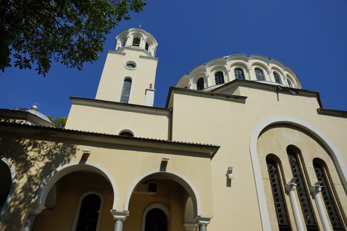 Церковь Иоанна Рыльского, Пловдив (Пловдивская область, Болгария). фасады