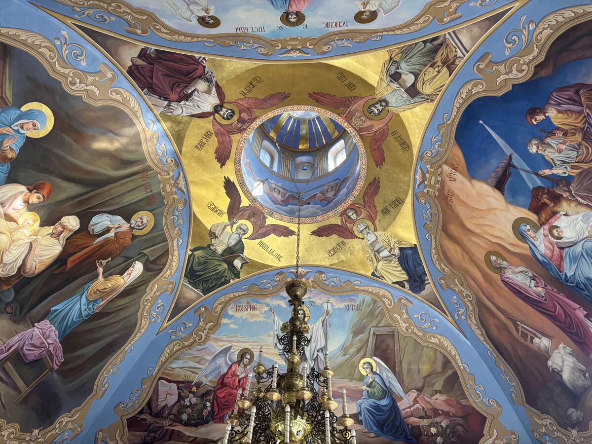 Церковь Владимирской иконы Божией Матери, Дубовское (Дубовский район, Ростовская область). интерьер и убранство