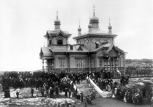 Церковь Николая Чудотворца (старая), Полярный (Александровск, ЗАТО, Мурманская область). архивная фотография, фото с сайта http://www.мурман.рф/photos/kolsky/1899-alexandrovsk.shtml
