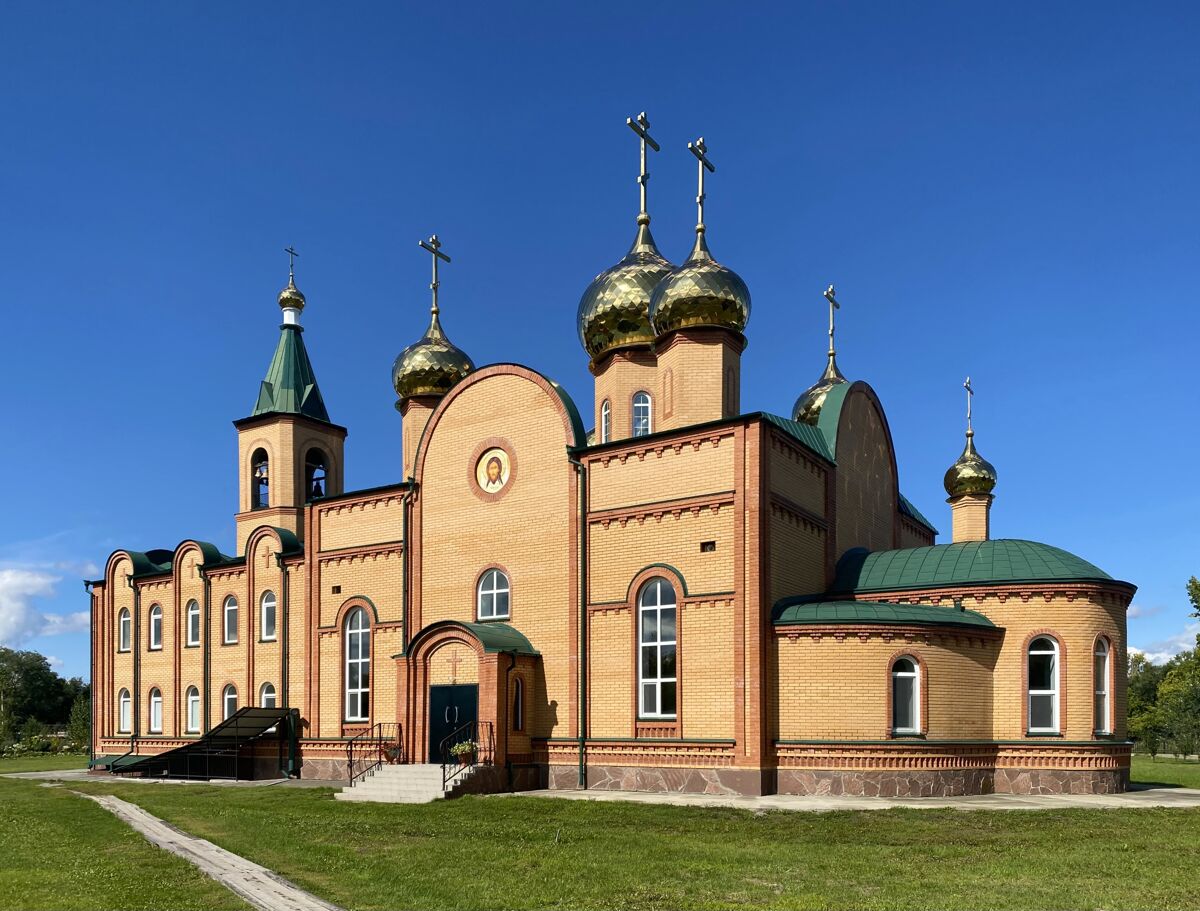 Церковь Петра и Павла (новая), Шушенское (Шушенский район, Красноярский край). фасады, Вид с юго-востока