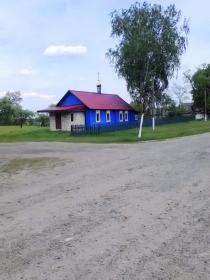 Нововасильевка. Молитвенный дом Трех Святителей