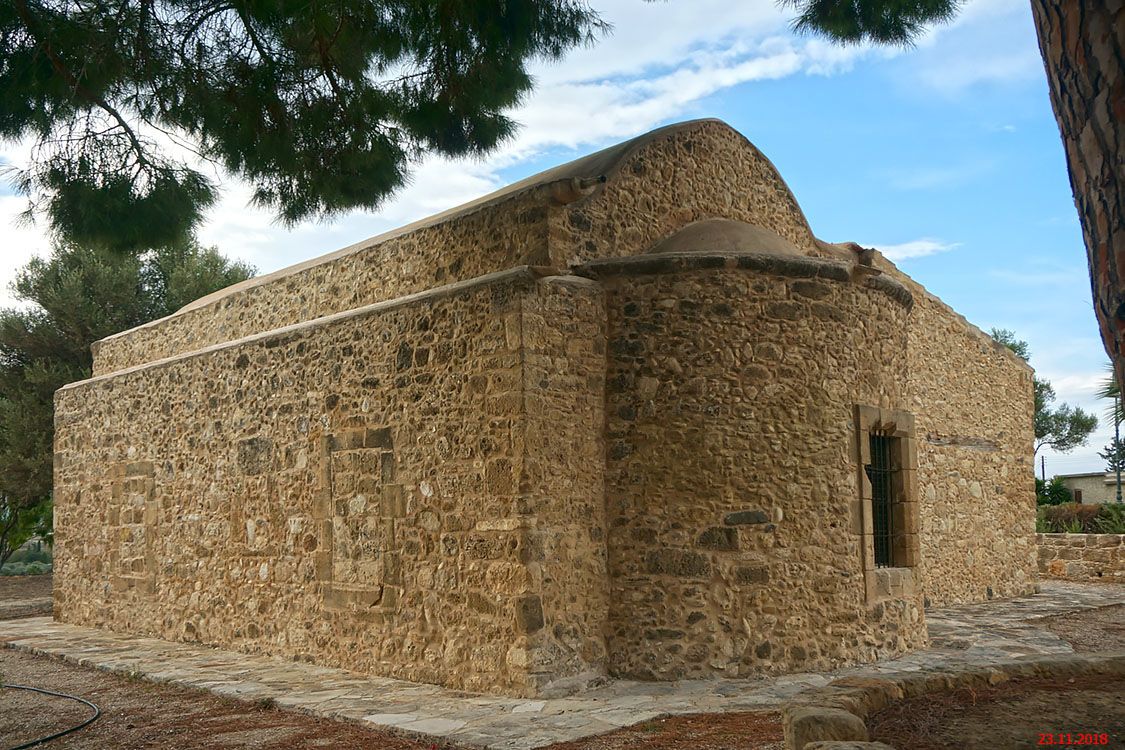 Церковь Андроника апостола, Полис (Пафос, Кипр). фасады