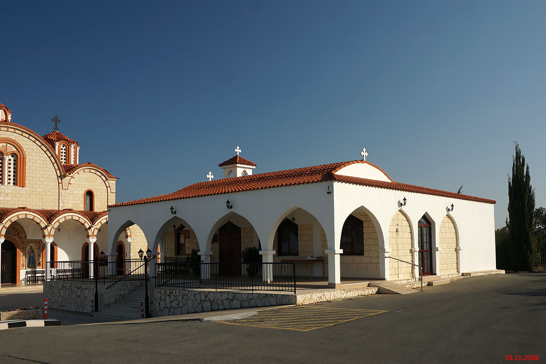 Церковь Варвары великомученицы (старая), Паралимни (Фамагуста, Кипр). фасады