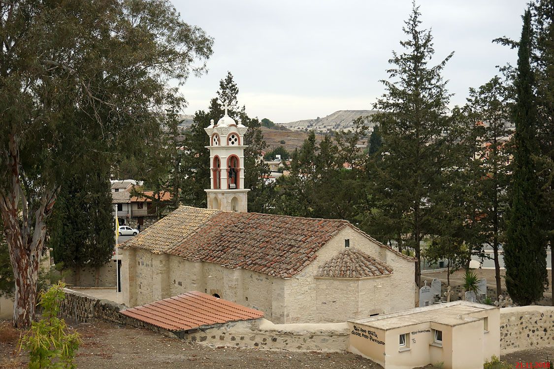 Церковь Маргариты Антиохийской (старая), Аналиондас (Никосия, Кипр). фасады
