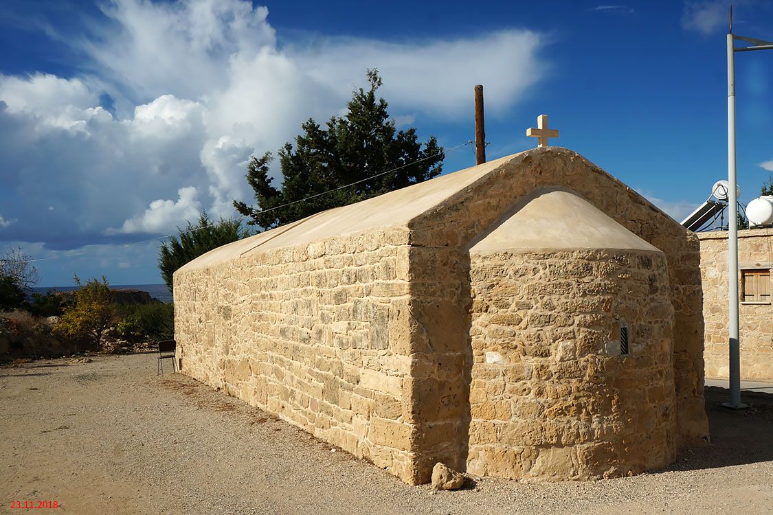 Церковь Георгия Победоносца (старая), Акамас (Пафос, Кипр). фасады