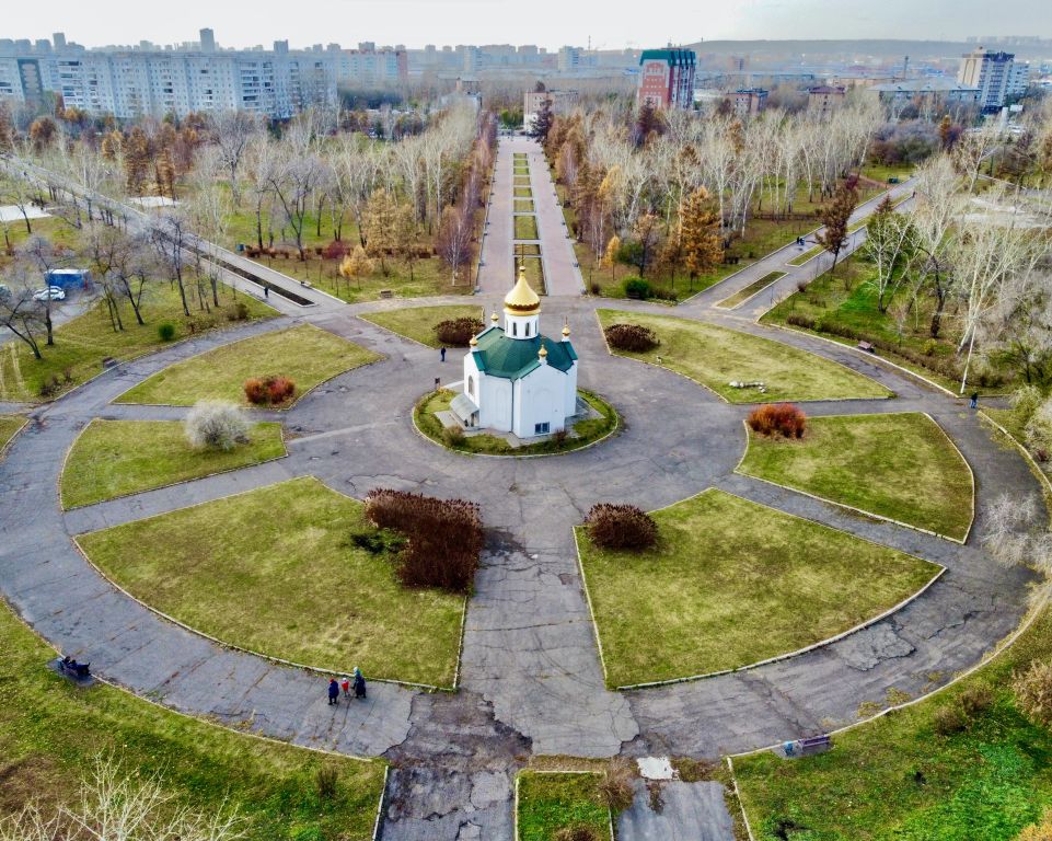 Часовня Илии Муромца, Красноярск (Красноярск, город, Красноярский край). общий вид в ландшафте, Вид с ЮВ