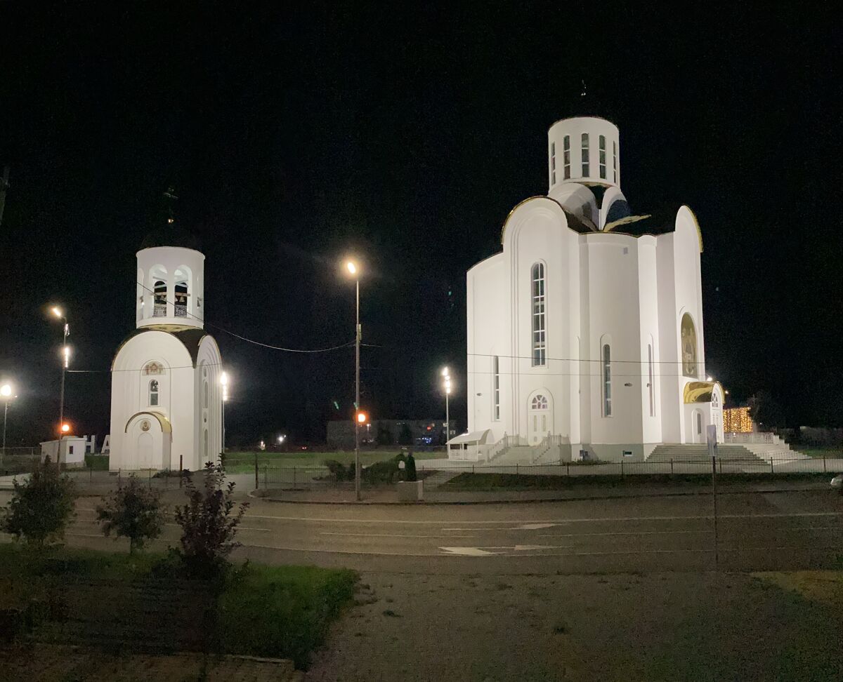 Собор Троицы Живоначальной, Курган (Курган, город, Курганская область). художественные фотографии, Вечерняя подсветка