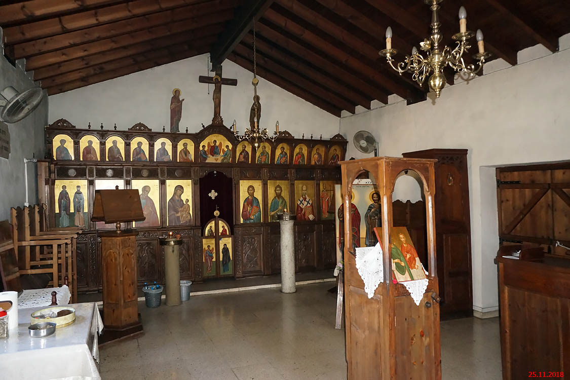 Церковь Космы и Дамиана, Марони (Ларнака, Кипр). интерьер и убранство