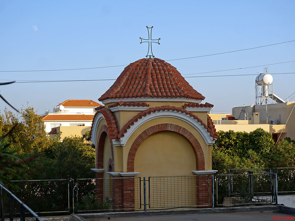 Неизвестная часовня, Паралимни (Фамагуста, Кипр). фасады