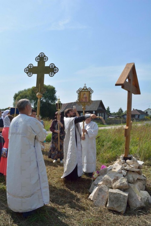 Церковь Николая Чудотворца, Кочема (Егорьевский городской округ, Московская область). документальные фотографии, служба у поклонного креста