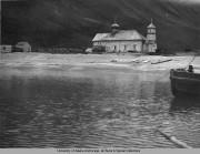 Церковь Спаса Преображения, Фотограф Alan G. May, источник: архив Аляскинского университета (г. Анкоридж), ссылка: https://vilda.alaska.edu/digital/collection/cdmg13/id/7809/rec/214<br>, Преображенское, урочище, Алеутский район, Камчатский край