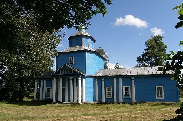 Церковь Успения Пресвятой Богородицы, Чуйковка (Шосткинский район, Украина, Сумская область). фасады