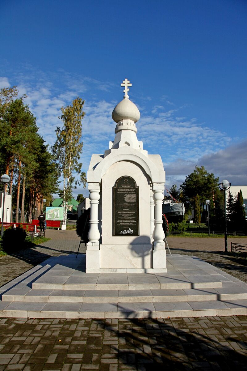 Часовня Александра Невского и Димитрия Донского, Ладожское Озеро (Всеволожский район, Ленинградская область). фасады, Часовня Александра Невского и Димитрия Донского