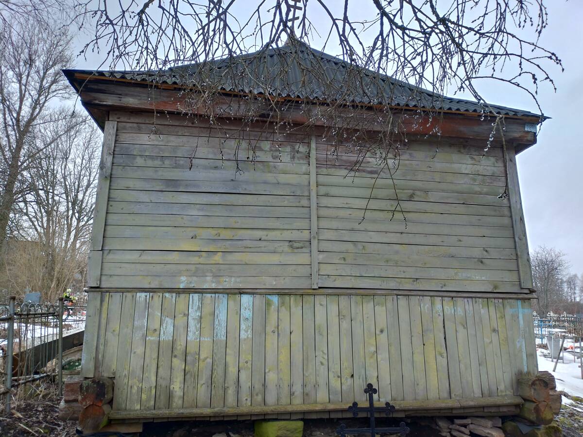 Часовня Казанской иконы Божией Матери, Горка Хваловская (Волховский район, Ленинградская область). фасады
