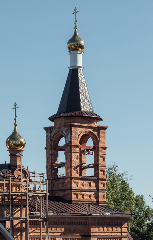 Церковь Ксении Петербургской, Красный Текстильщик (Саратовский район, Саратовская область). архитектурные детали