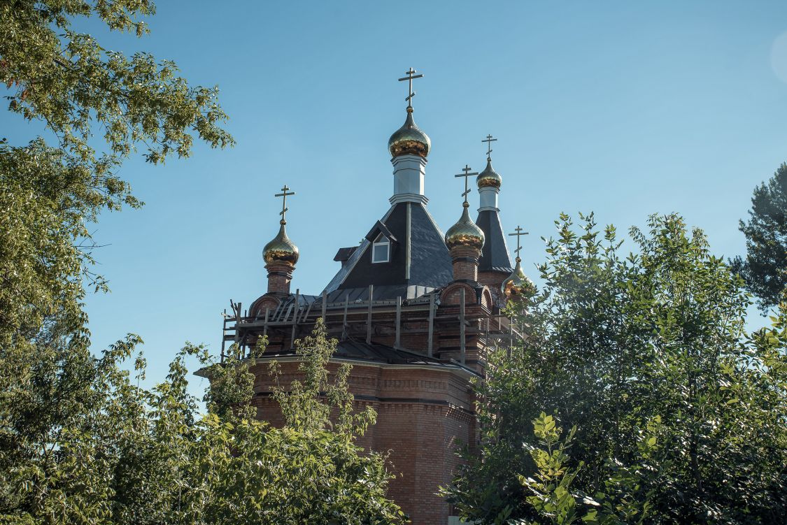 Церковь Ксении Петербургской, Красный Текстильщик (Саратовский район, Саратовская область). архитектурные детали