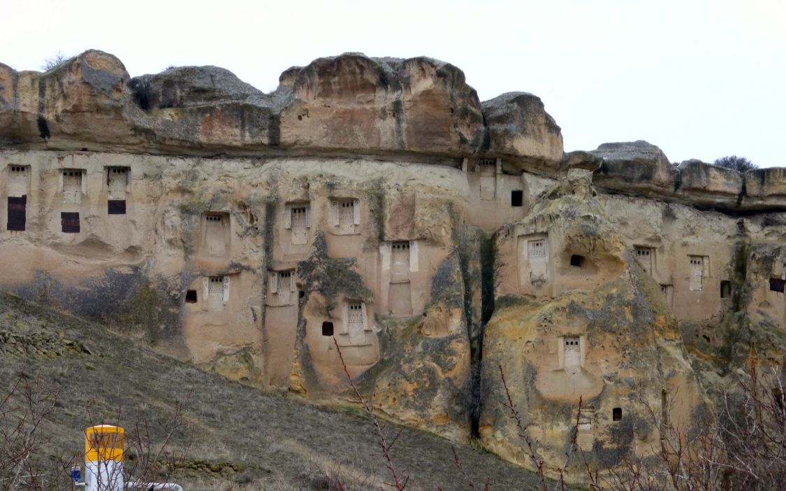 Монастырь, Чавушин (Невшехир, Турция). фасады