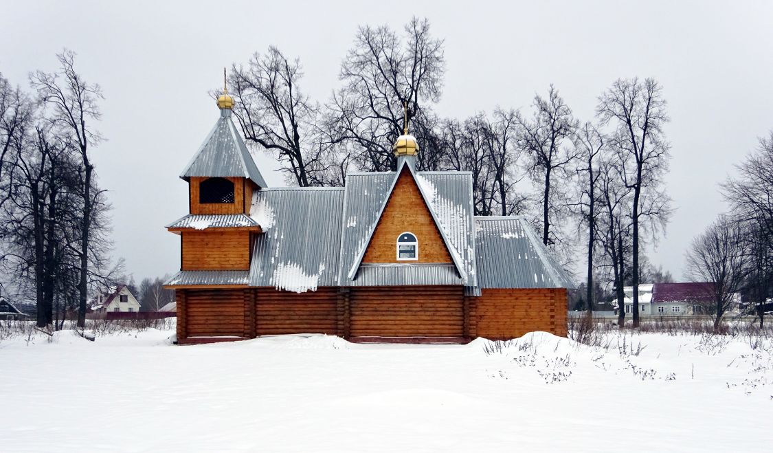 Церковь Сретения Господня (новая), Воронцово (Калязинский район, Тверская область). общий вид в ландшафте