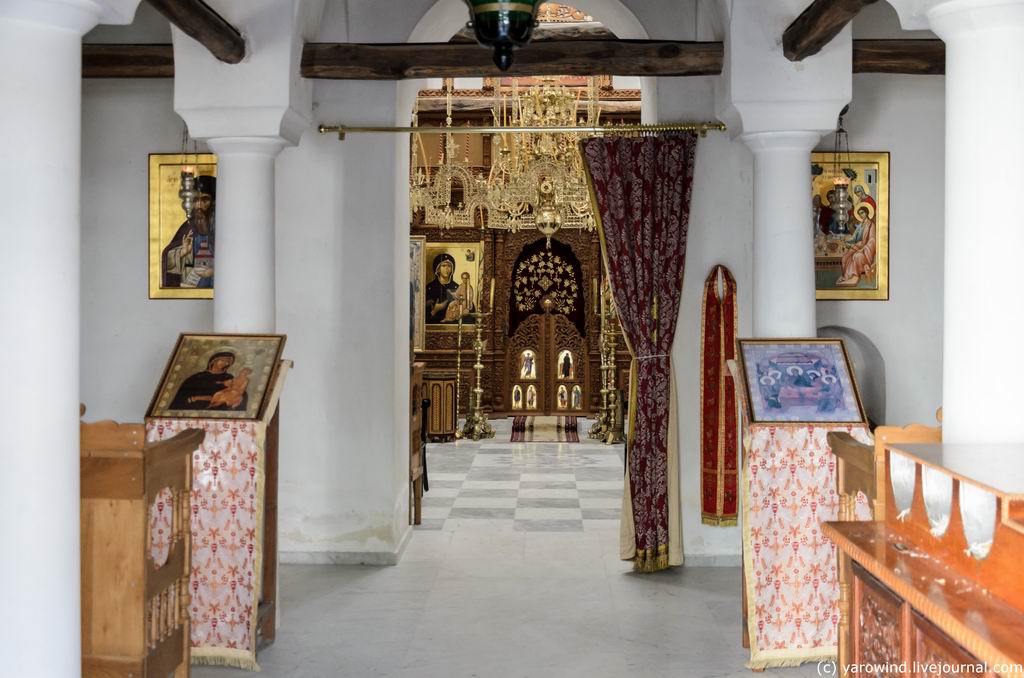 Монастырь Дионисия Олимпийского (старый), Литохоро (Центральная Македония, Греция). интерьер и убранство