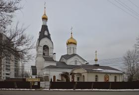 Воронеж. Церковь Трёх Святителей