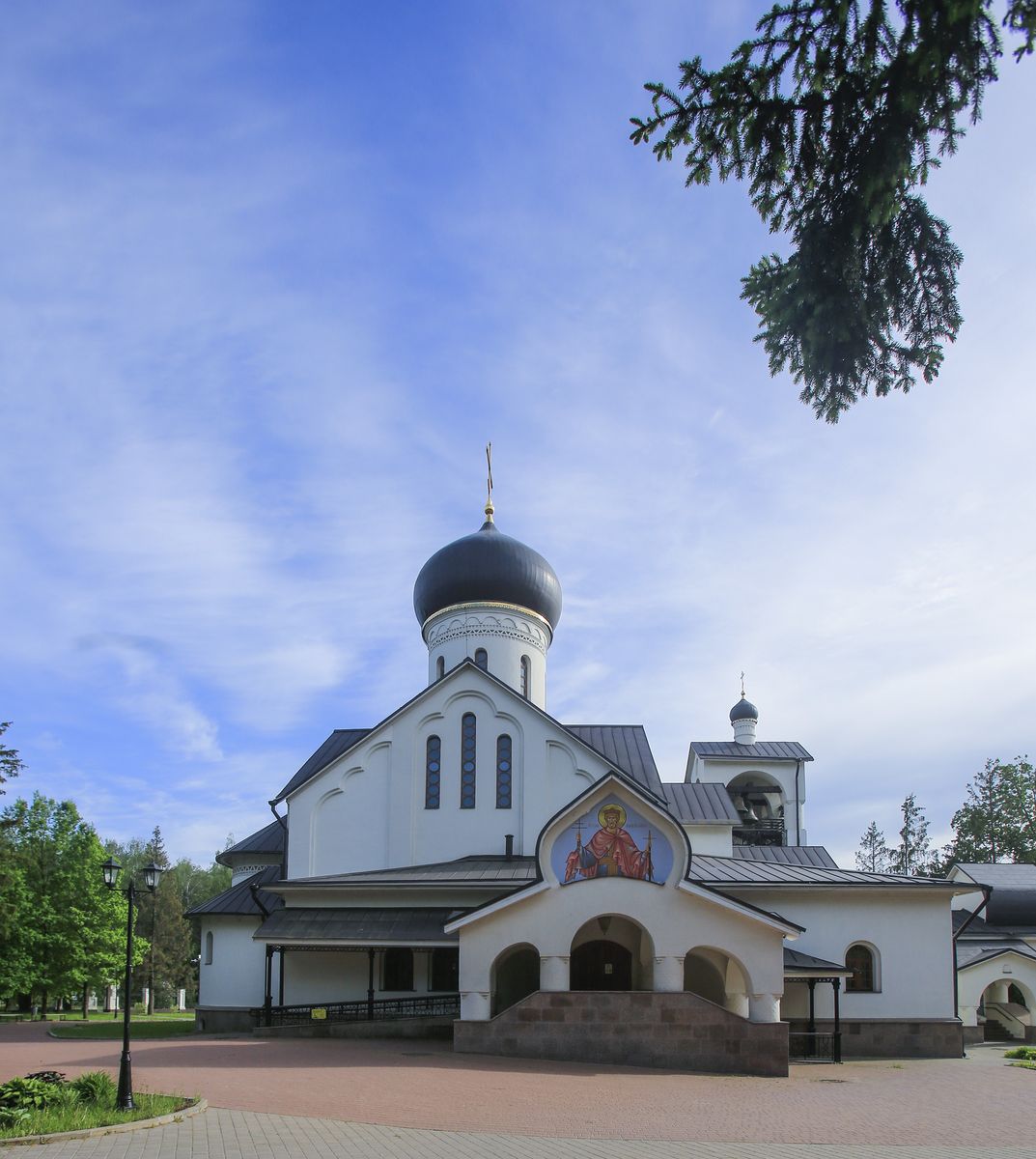фасады. Церковь Троицы Живоначальной (каменная) в Троицке, Троицк (Троицкий административный округ (ТАО), г. Москва)