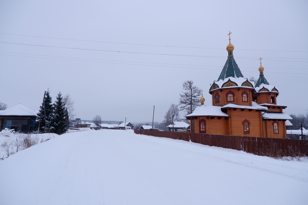 Гусельниково. Церковь Николая Чудотворца. общий вид в ландшафте