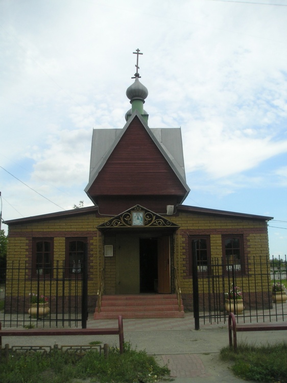 Автозаводский район. Церковь Троицы Живоначальной (временная). фасады