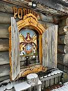 Мурманск. Троицкий Феодоритов Кольский мужской монастырь. Надкладезная часовня