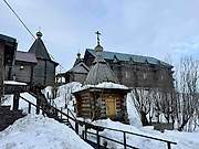 Мурманск. Троицкий Феодоритов Кольский мужской монастырь. Надкладезная часовня