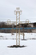 Церковь Параскевы Пятницы (старая), Памятный крест на месте храма<br>, Кондинское, Шатровский район, Курганская область