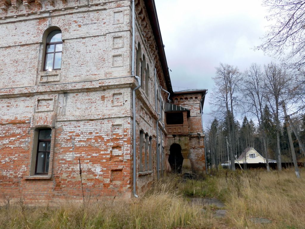 Всехсвятский скит Иосифо-Волоцкого монастыря, Теряево (Волоколамский городской округ, Московская область). архитектурные детали