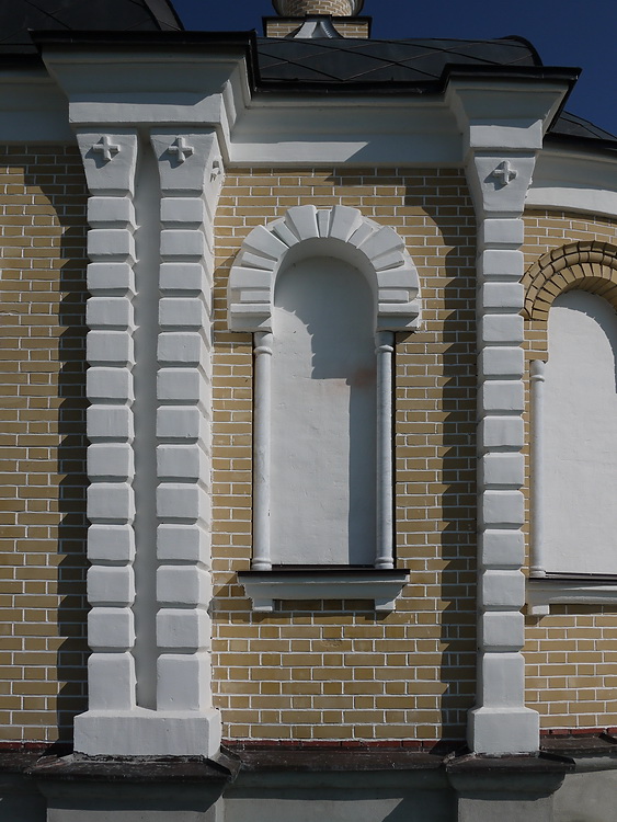 Церковь Татианы, Большая Рига (Шумихинский район, Курганская область). архитектурные детали, Наружный декор
