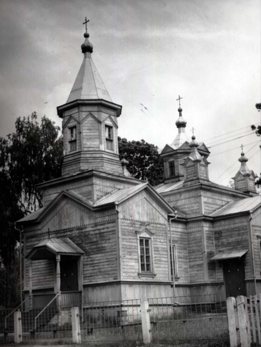 Фото 1982 г. из приходского архива, архивная фотография. Церковь Благовещения Пресвятой Богородицы, Раков Лес (Камень-Каширский район, Украина, Волынская область)