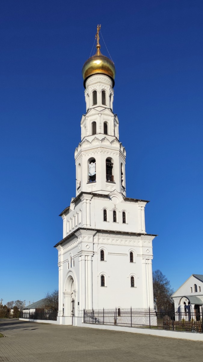Колокольня храмового комплекса (новая), Завидово (Конаковский район, Тверская область). фасады