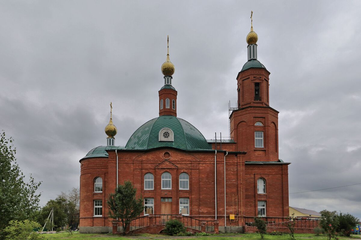 Церковь Троицы Живоначальной, Горьковское (Горьковский район, Омская область). фасады