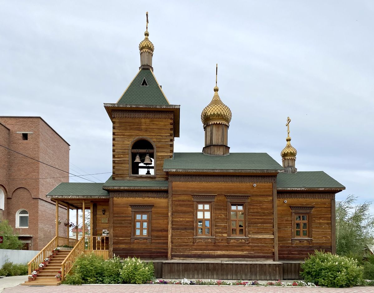 Южный фасад, фасады. Спасский монастырь. Церковь Спаса Нерукотворного Образа, Якутск (Якутск, город, Республика Саха (Якутия))