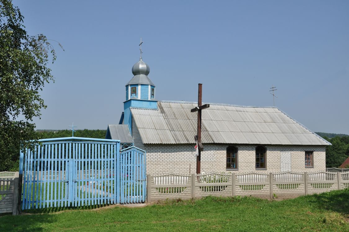 Церковь Николая Чудотворца, Рубежевичи (Столбцовский район, Беларусь, Минская область). общий вид в ландшафте