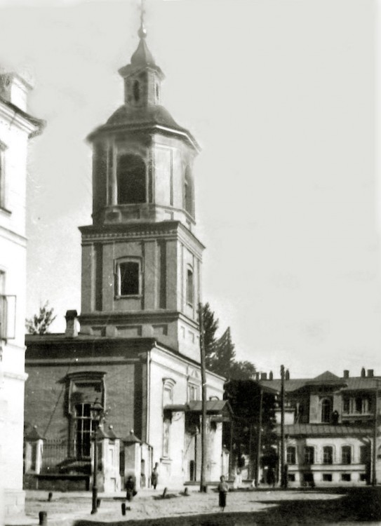Церковь Рождества Христова, Харьков (Харьков, город, Украина, Харьковская область). архивная фотография, Колокольня Христорождественской церкви. Вид с Рождественской улицы, фото С.А. Таранушенко, 1914 г.